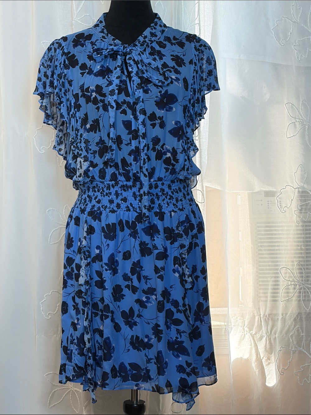 Shoshanna Blue and Black Floral Tie-Neck Smocked Midi Dress 12